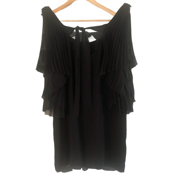 Forever New Size 12 Black Blouse Tunic Top Pleated - Picture 2 of 12